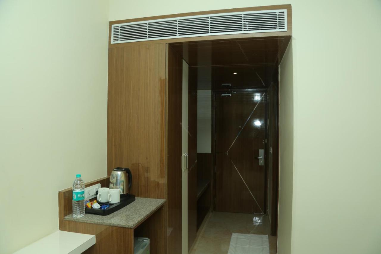 Misty Ocean - A Bergamont Group Of Hotel Kuilapalayam Экстерьер фото