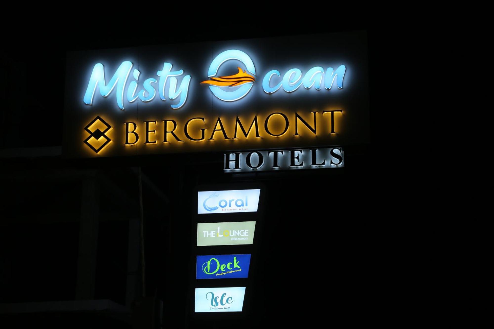 Misty Ocean - A Bergamont Group Of Hotel Kuilapalayam Экстерьер фото