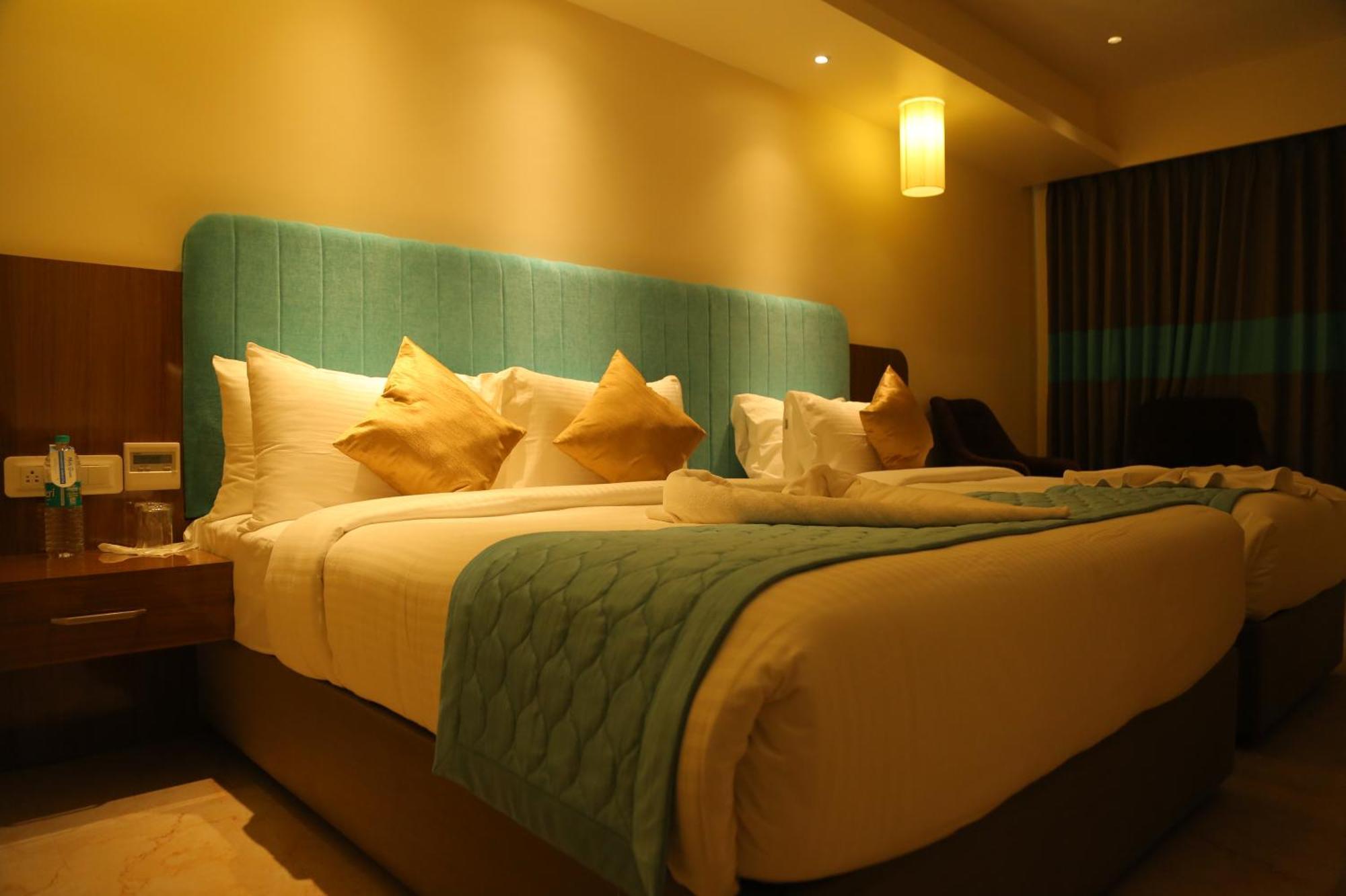 Misty Ocean - A Bergamont Group Of Hotel Kuilapalayam Экстерьер фото