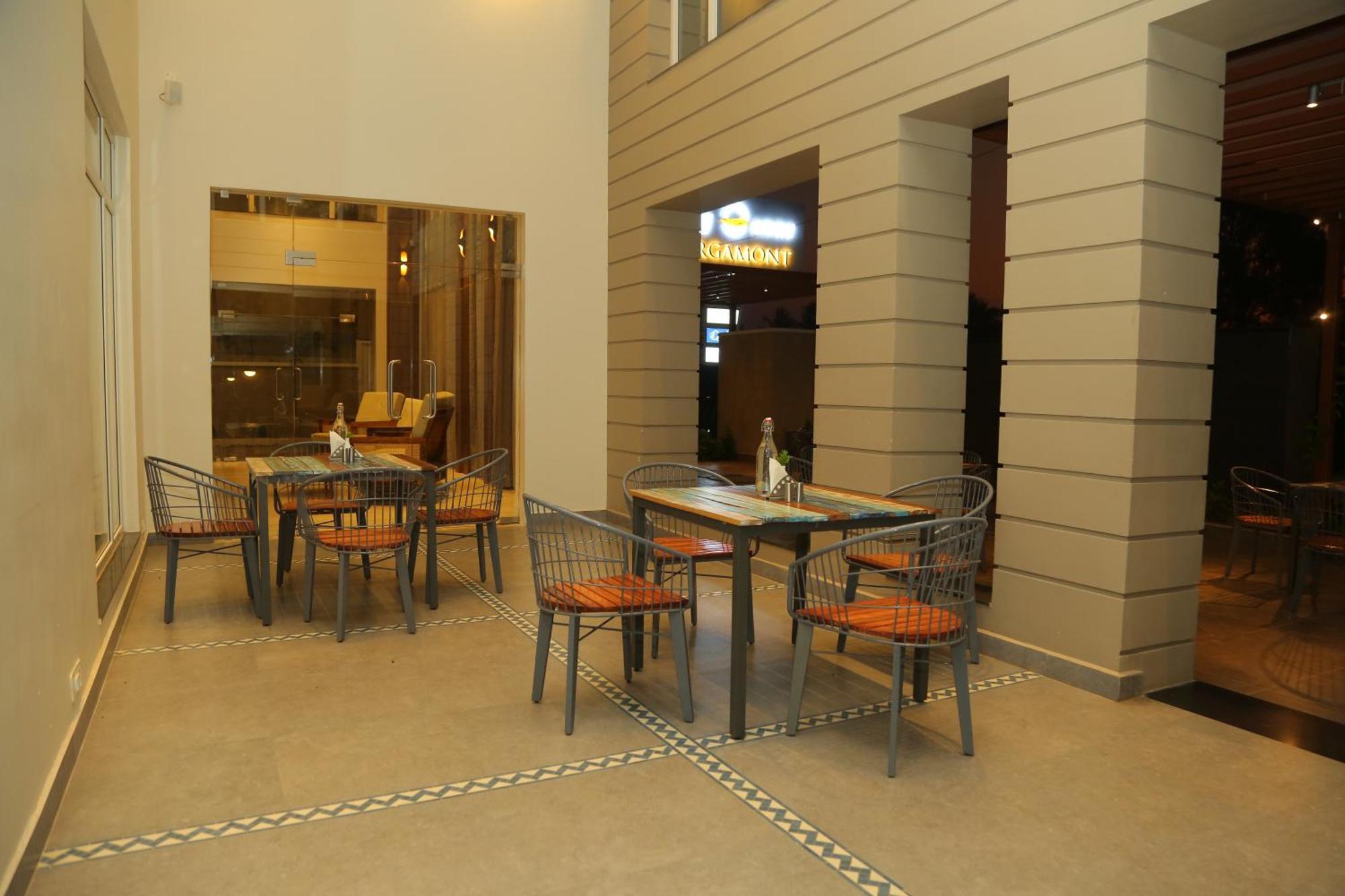 Misty Ocean - A Bergamont Group Of Hotel Kuilapalayam Экстерьер фото